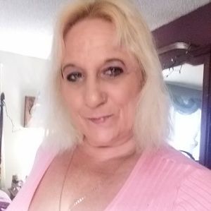 Unique jewelry necklaces,  bracelets and earrings